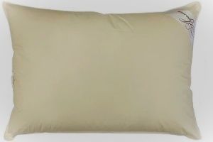 Подушка пух/перо "Афелия" 50х70, (50%/50%), чех. батист, цв.сливочный МСТ